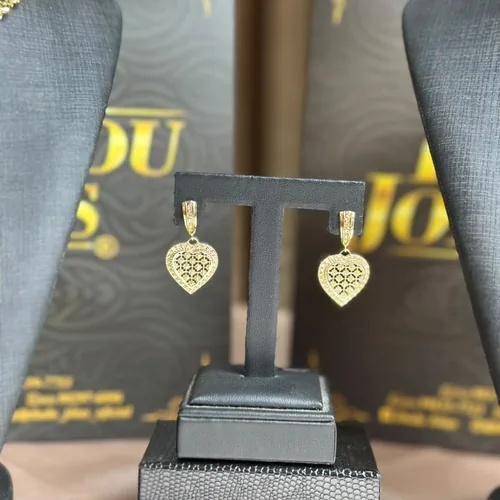 Brincos de ouro 18k